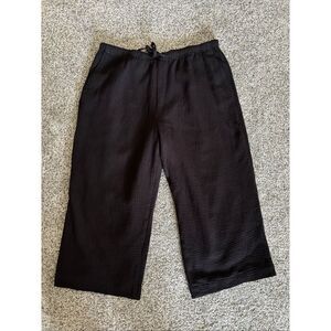 ❤️Calvin Klein Cropped Textured Pants